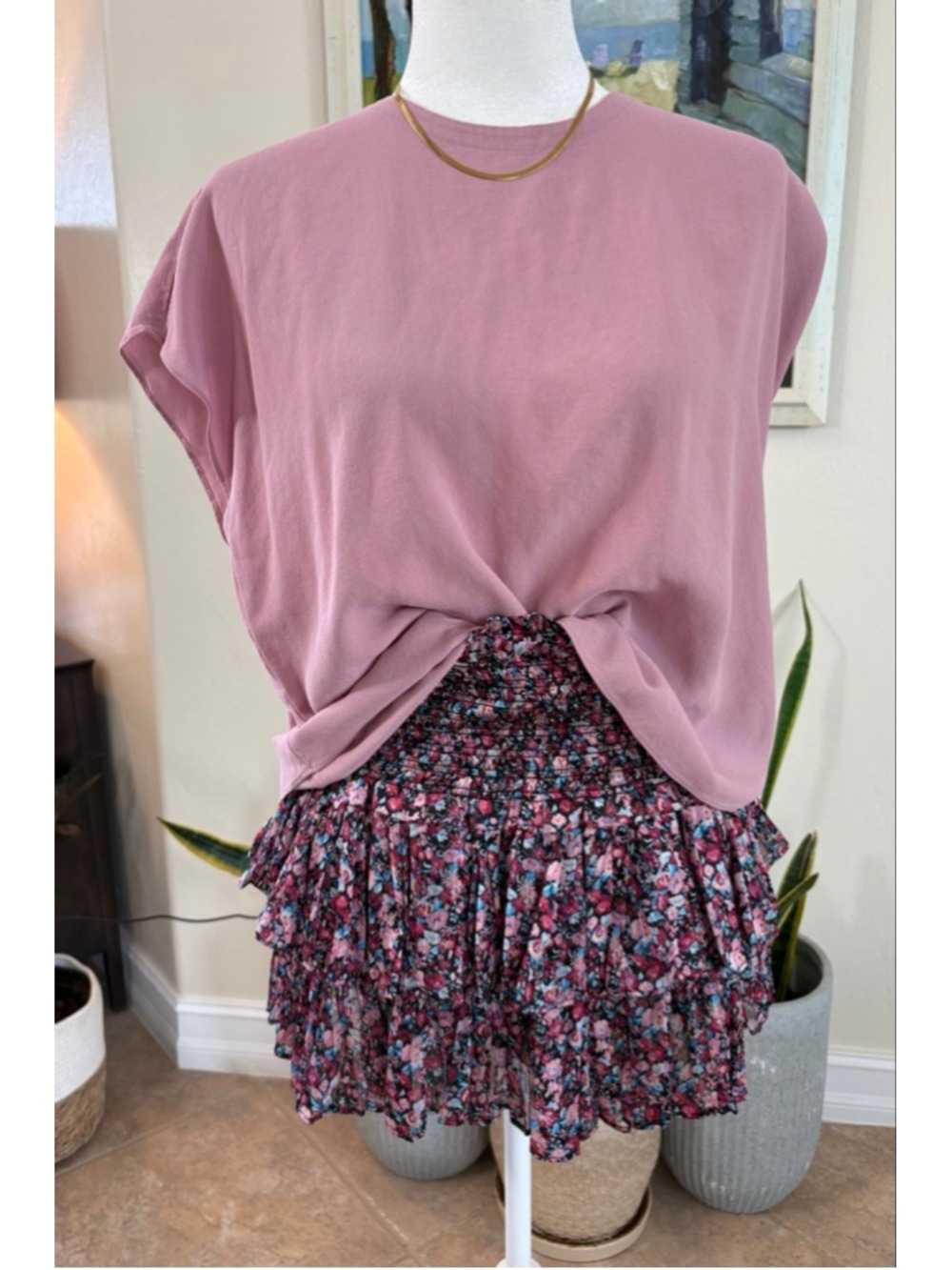 THE PANTS STORE Mini Skirt M Pink Black Floral Ruffled, metal threads elastic